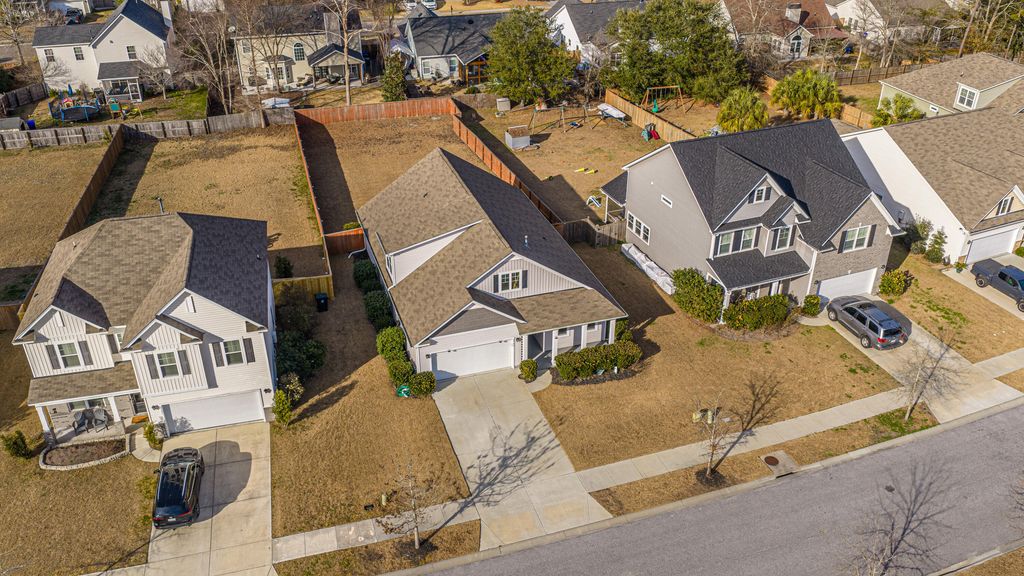 Image 51 of property listing at 2750 Sunrose Lane, Johns Island, SC 29455