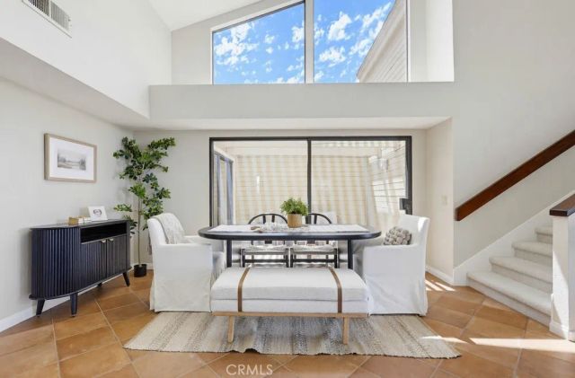 22 Morning Sun, Irvine, CA 92603