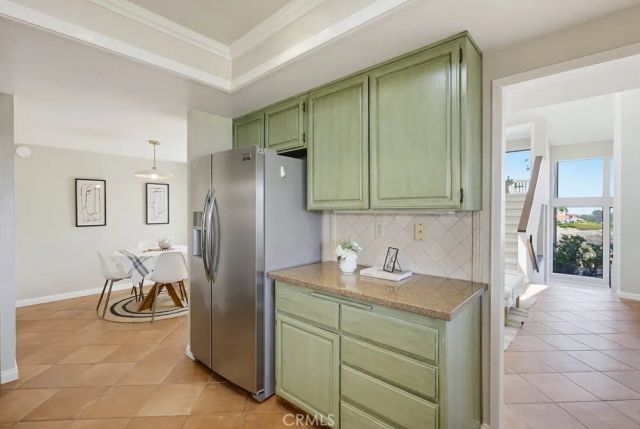 22 Morning Sun, Irvine, CA 92603