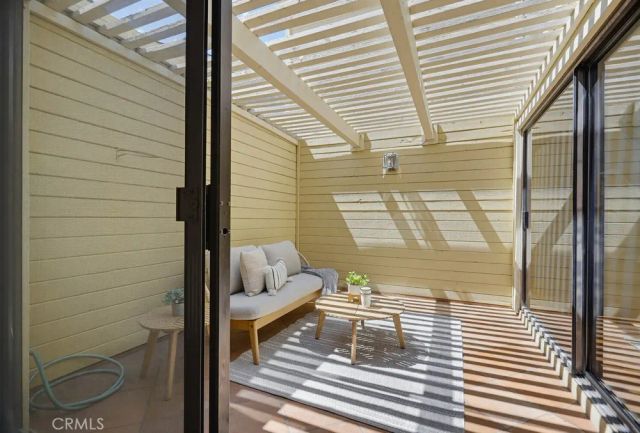 22 Morning Sun, Irvine, CA 92603