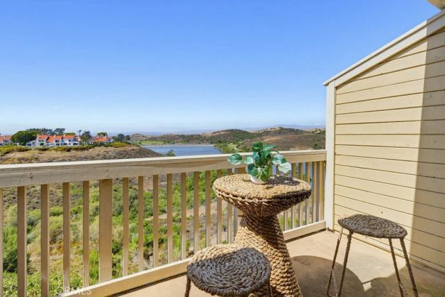 22 Morning Sun, Irvine, CA 92603