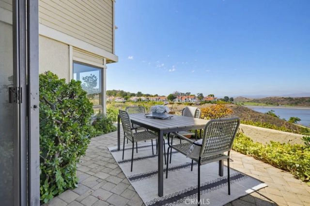 22 Morning Sun, Irvine, CA 92603