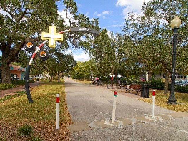 3295 FOX CHASE 105, Palm Harbor, FL 34683