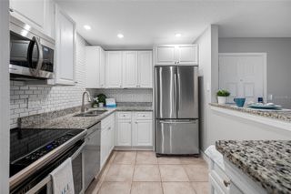 3295 FOX CHASE 105, Palm Harbor, FL 34683