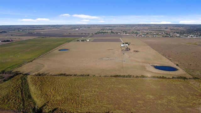 19919 Fm 973 RD N, Coupland, TX 78615