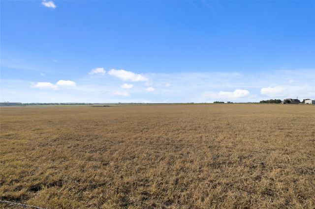 19919 Fm 973 RD N, Coupland, TX 78615