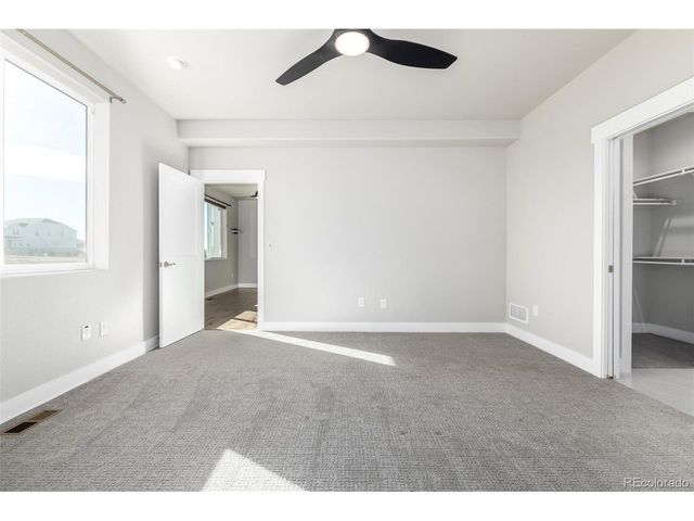 23814 E 36th Pl, Aurora, CO 80019