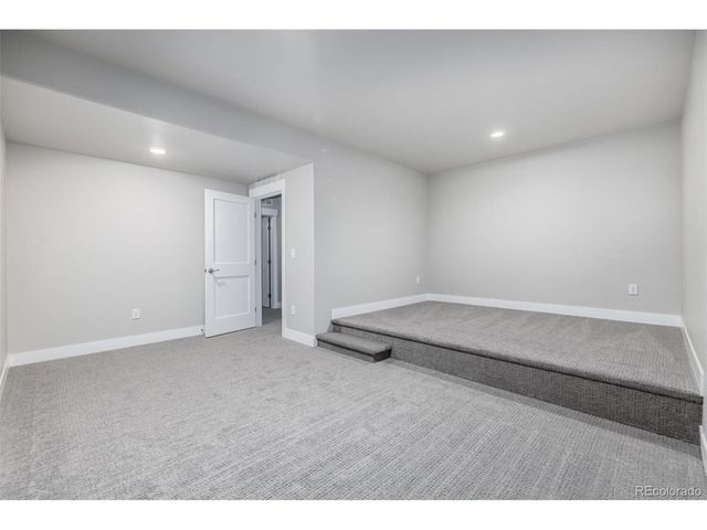 23814 E 36th Pl, Aurora, CO 80019