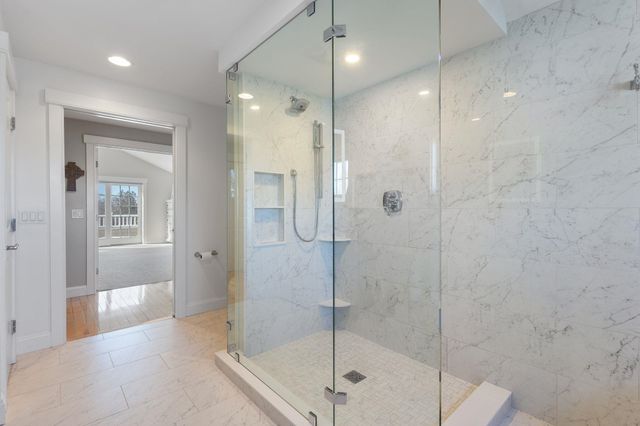 19 Bridge St Unit 3, Kittery, ME 03904