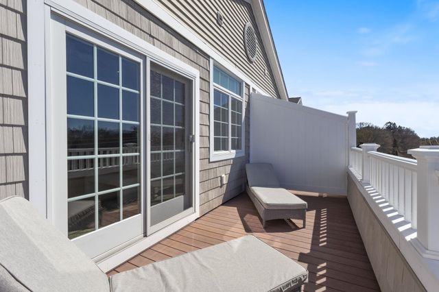 19 Bridge St Unit 3, Kittery, ME 03904