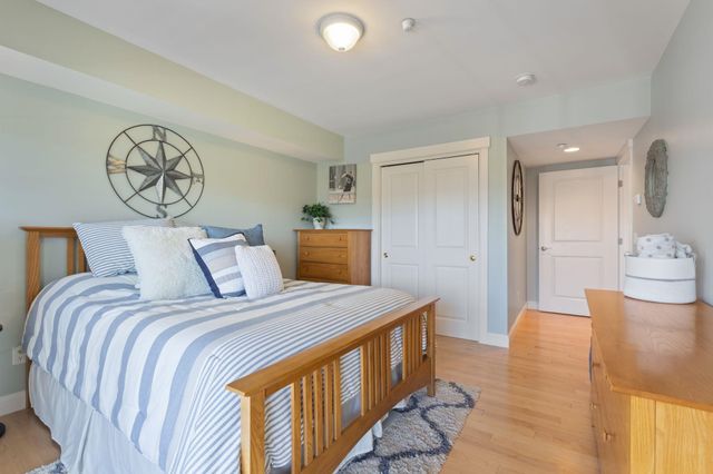 19 Bridge St Unit 3, Kittery, ME 03904