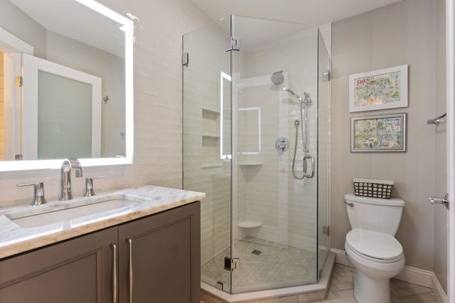 19 Bridge St Unit 3, Kittery, ME 03904