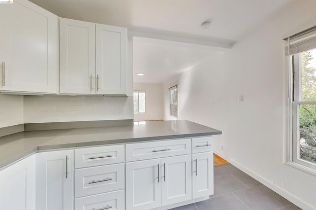 1207 University Ave, Berkeley, CA 94702
