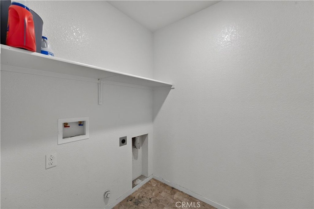 Image 18 of property listing at 15 Cully Court, Oroville, CA 95965