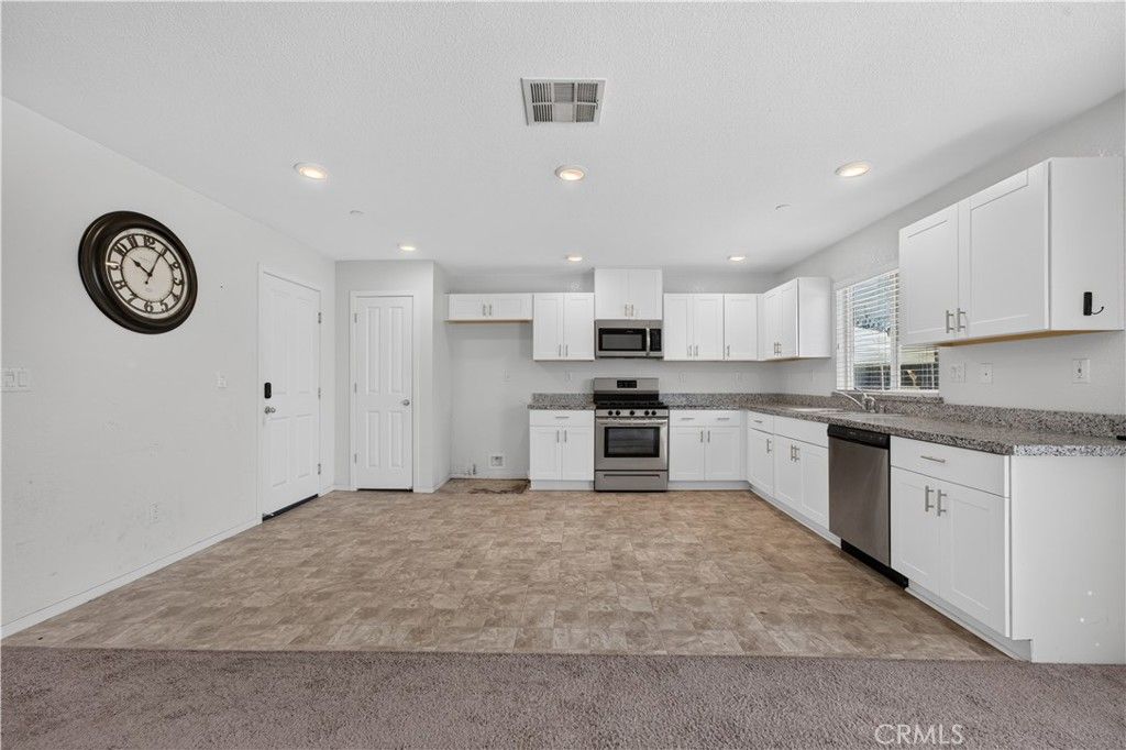 Image 4 of property listing at 15 Cully Court, Oroville, CA 95965