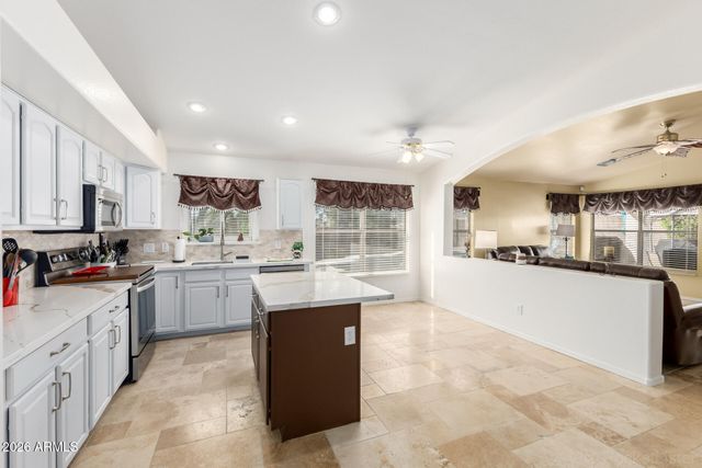 6448 W TONTO Drive, Glendale, AZ 85308