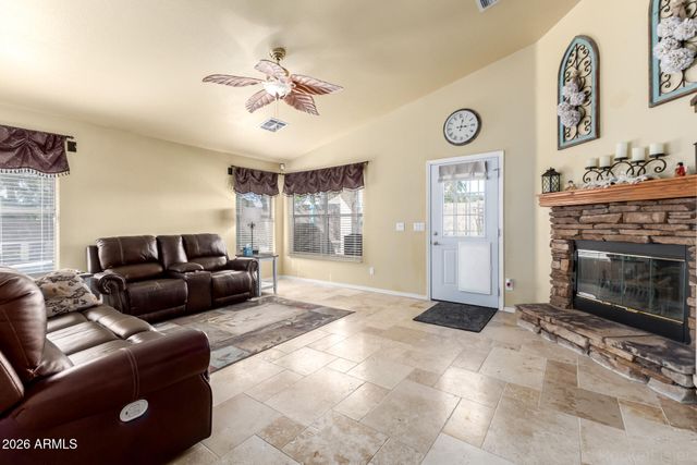 6448 W TONTO Drive, Glendale, AZ 85308