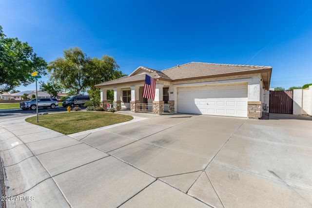 6448 W TONTO Drive, Glendale, AZ 85308