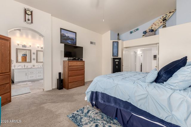 6448 W TONTO Drive, Glendale, AZ 85308