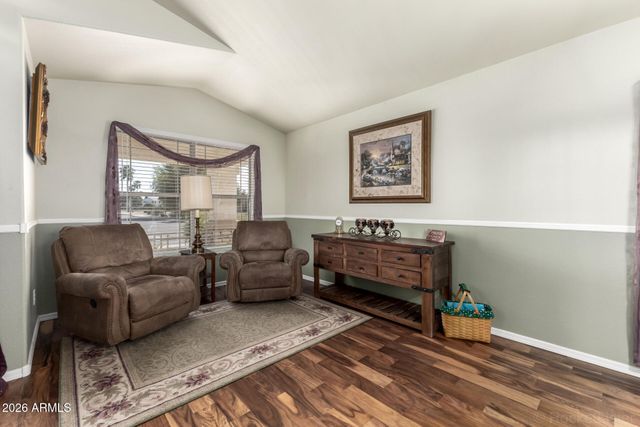 6448 W TONTO Drive, Glendale, AZ 85308