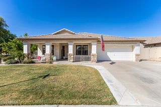 6448 W TONTO Drive, Glendale, AZ 85308