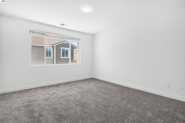 532 E Isidoro Ave, Mountain House, CA 95391