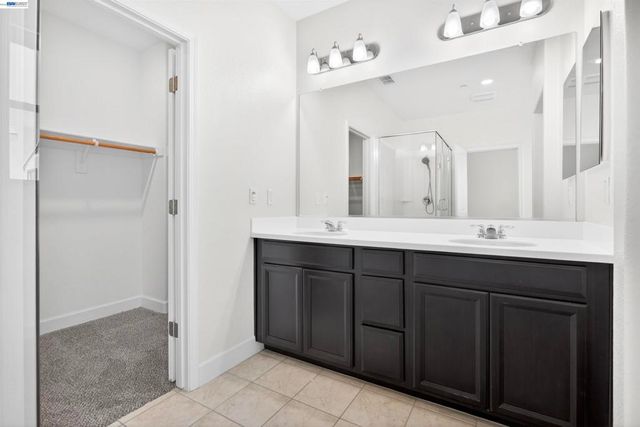 532 E Isidoro Ave, Mountain House, CA 95391