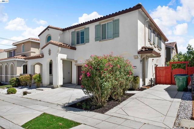 532 E Isidoro Ave, Mountain House, CA 95391