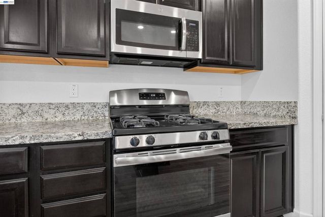 532 E Isidoro Ave, Mountain House, CA 95391