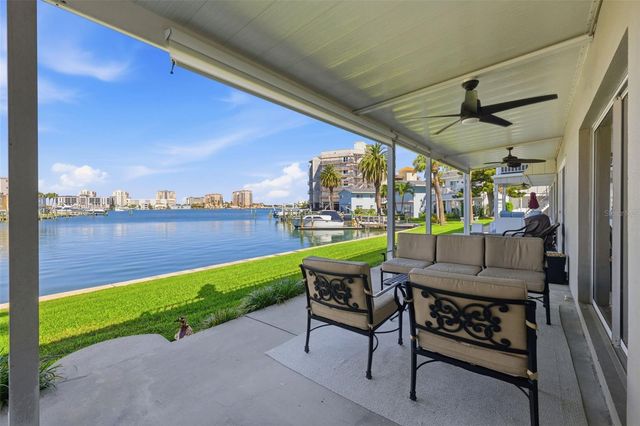 400 LARBOARD WAY 105, Clearwater Beach, FL 33767