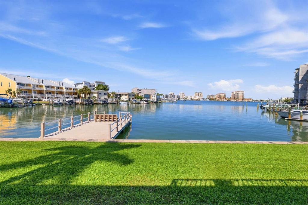 400 LARBOARD WAY 105, Clearwater Beach, FL 33767