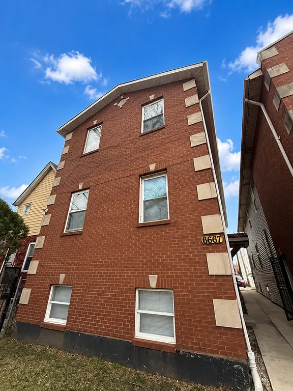 6667 S Michigan Avenue 1, Chicago, IL 60637