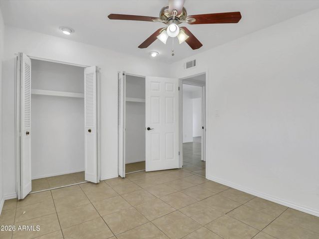 4949 W ROYAL PALM Road, Glendale, AZ 85302