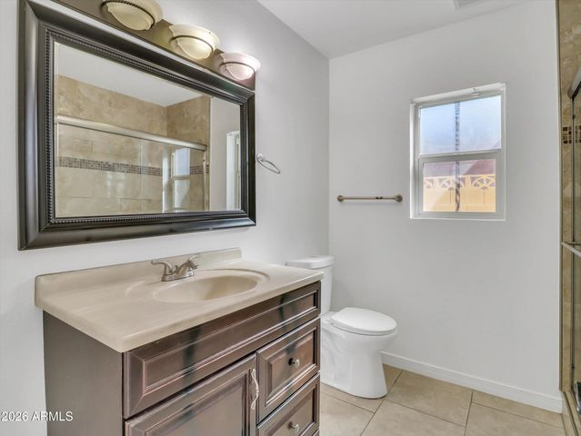 4949 W ROYAL PALM Road, Glendale, AZ 85302