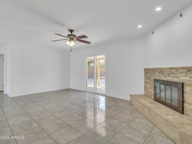 4949 W ROYAL PALM Road, Glendale, AZ 85302