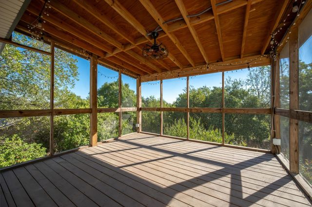 1100 Huntridge DR, Austin, TX 78758