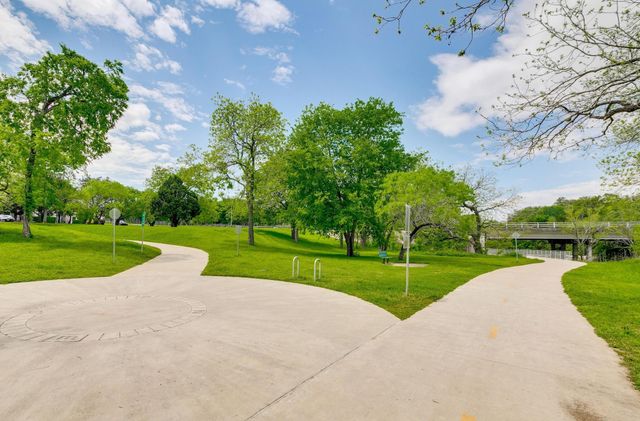 1100 Huntridge DR, Austin, TX 78758
