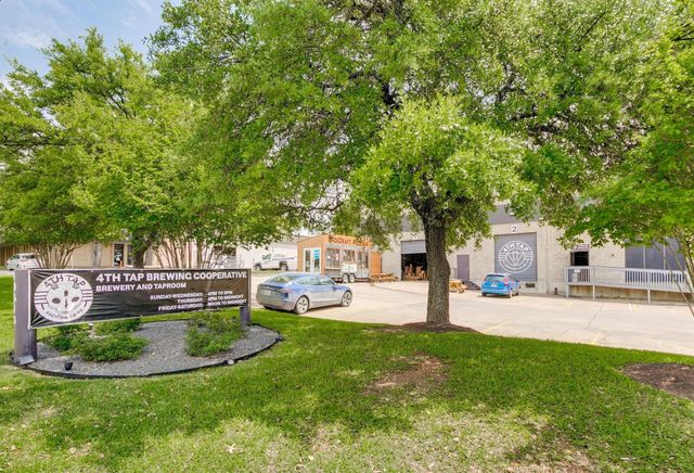1100 Huntridge DR, Austin, TX 78758