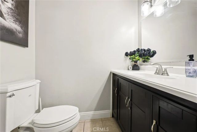 5460 White Oak F303, Encino, CA 91316