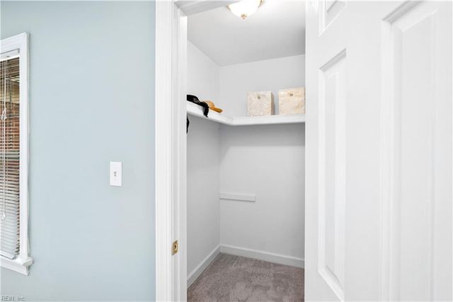 924 Lucas Creek Rd Apt 2, Newport News, VA 23608
