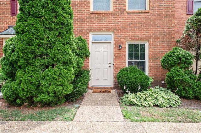 924 Lucas Creek Rd Apt 2, Newport News, VA 23608