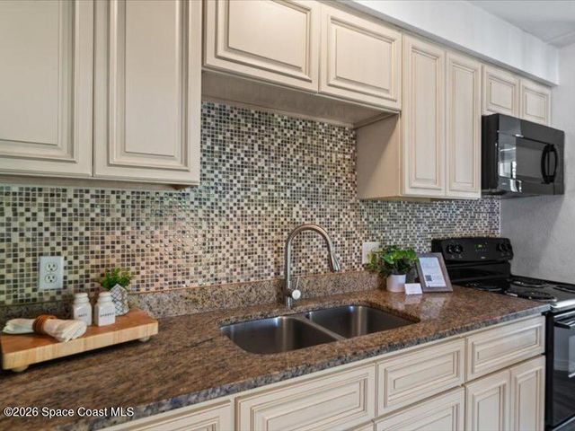 3614 Overlook Drive NE 50, Palm Bay, FL 32905