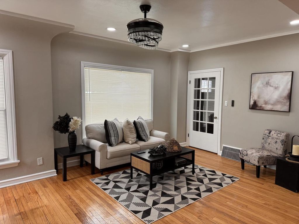 4112 N 45th STREET, Milwaukee, WI 53216