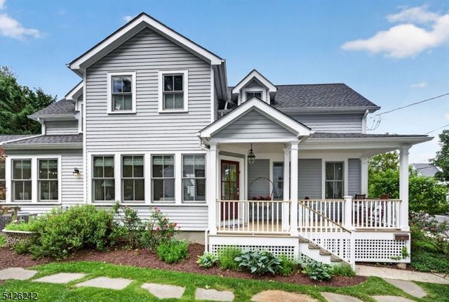 89 Myrtle Ave, Millburn Twp., NJ 07041