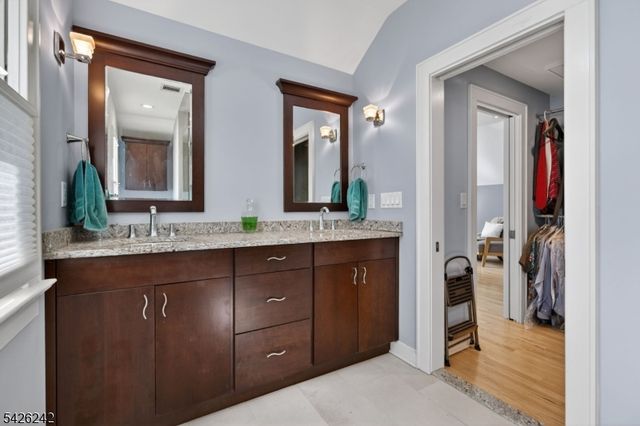 89 Myrtle Ave, Millburn Twp., NJ 07041