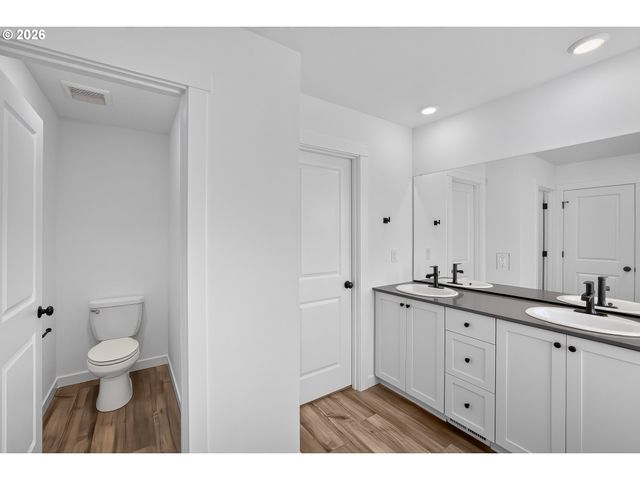 2329 Ash St, Woodland, WA 98674