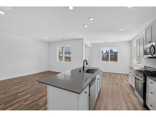 2329 Ash St, Woodland, WA 98674
