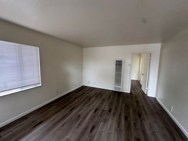 2550 35th ave, Oakland, CA 94601