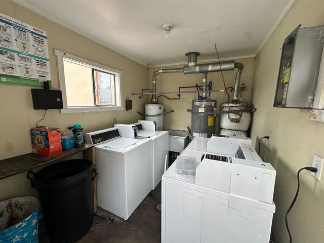 2550 35th ave, Oakland, CA 94601