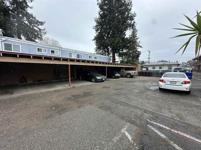 2550 35th ave, Oakland, CA 94601